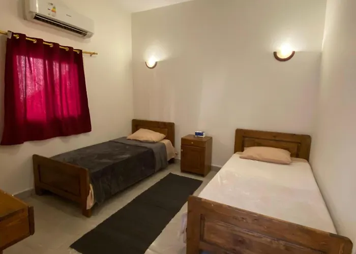 Baba House دهب