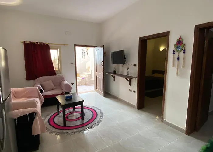 Baba House دهب